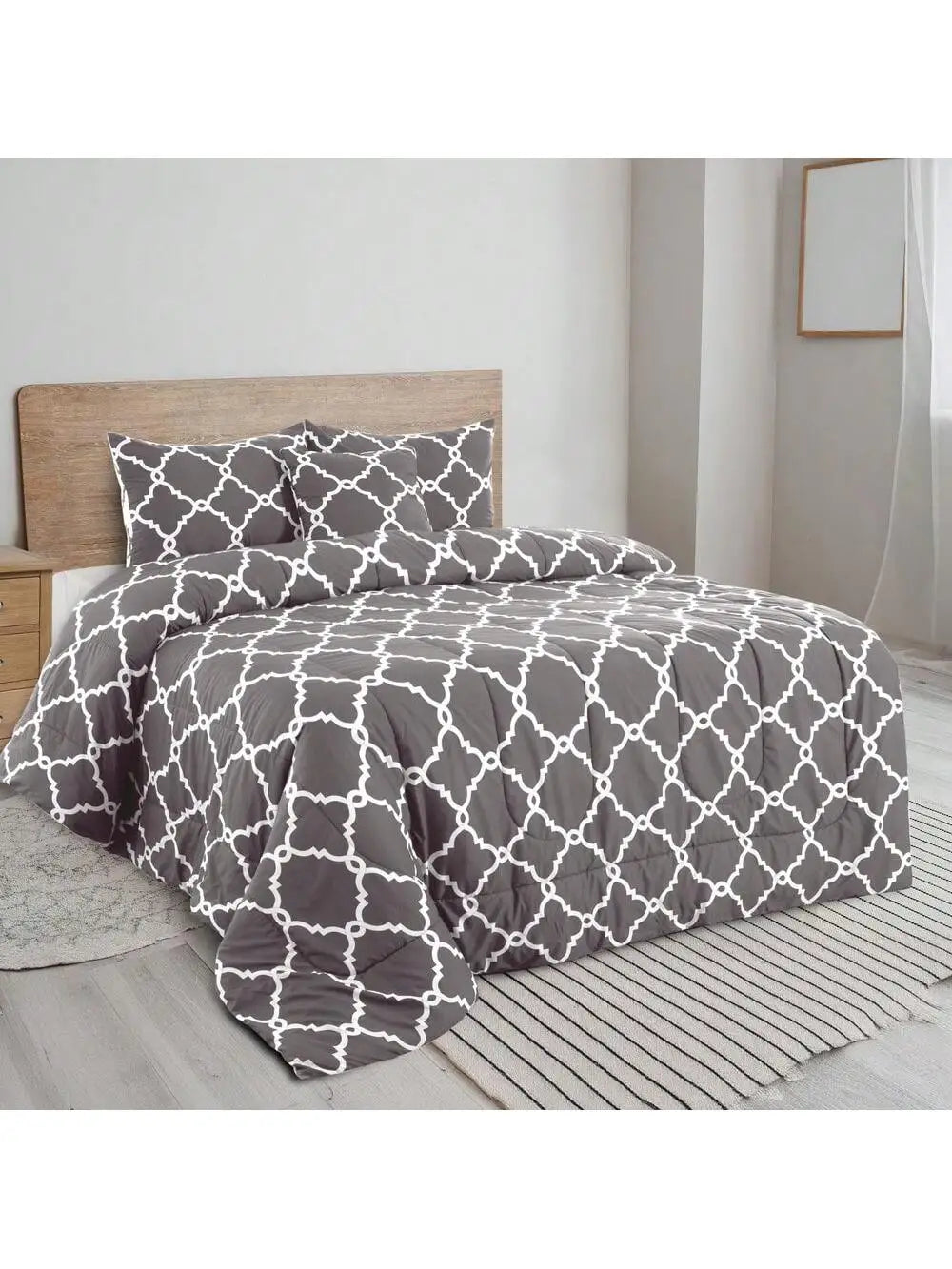 Printed Reversible 5pc Comforter & Bedding Set