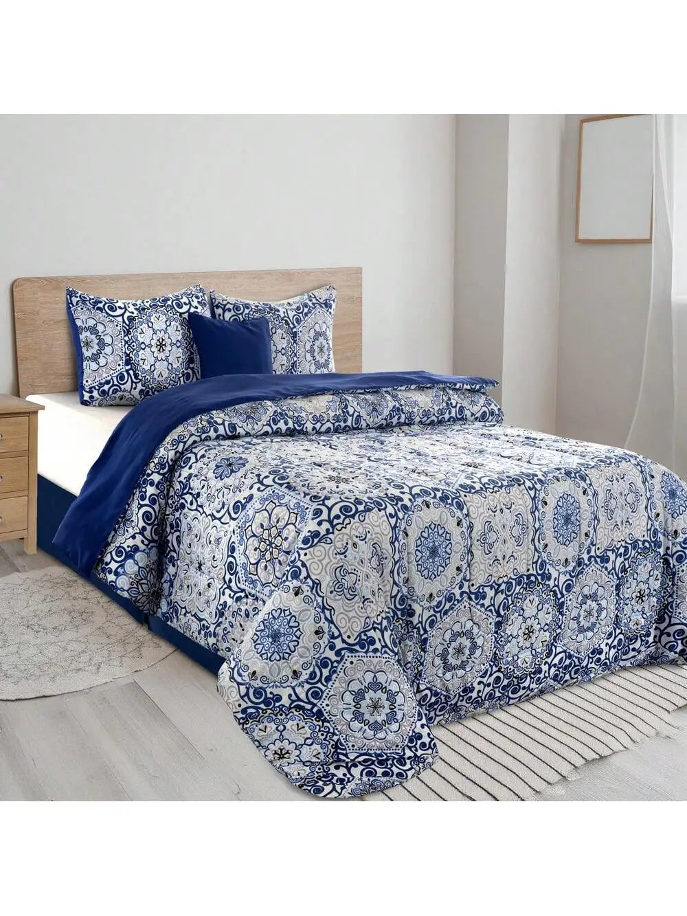 Printed Reversible 5pc Comforter & Bedding Set