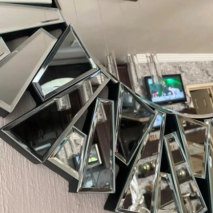 Unique Sunburst Decorative Wall Mirror, 31.5 Inch Round